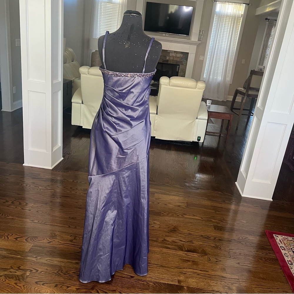 Ignite Evenings by Carol Lin Purple Formal Dress Size 10 - Picture 6 of 15